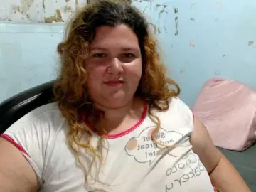 Squirtbbw  live sex cam