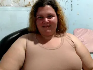 Squirtbbw  live sex cam