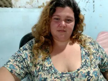 Squirtbbw  live sex cam