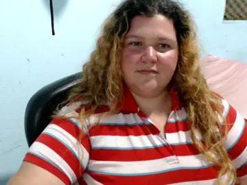 Squirtbbw  live sex cam