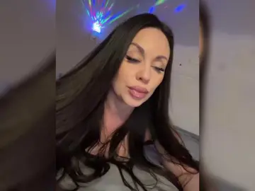 -Hennessy-  live sex cam