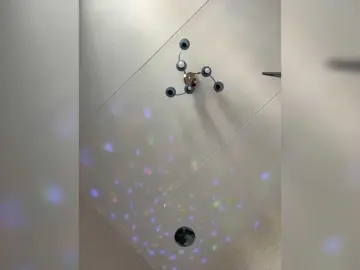 -Hennessy-  live sex cam