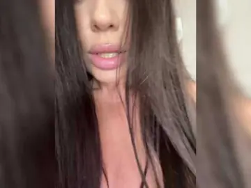 -Hennessy-  live sex cam