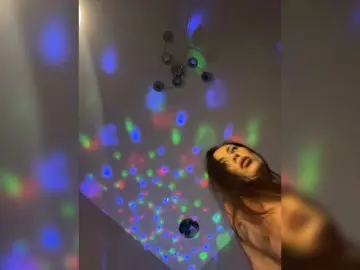 -Hennessy-  live sex cam
