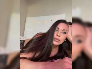 -Hennessy-  live sex cam