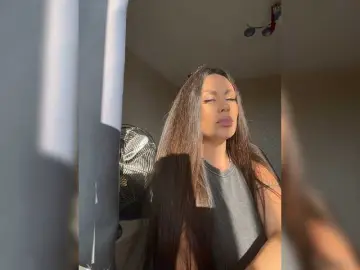 -Hennessy-  live sex cam