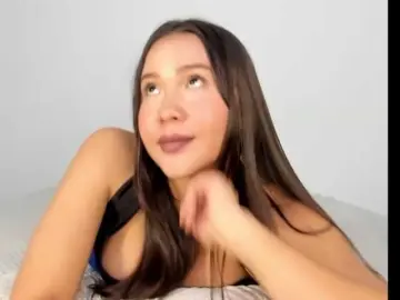 Bellaroch  live sex cam