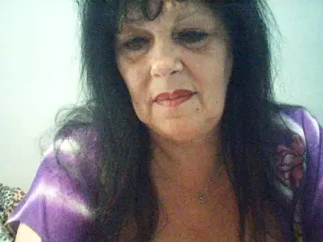 Charms  live sex cam