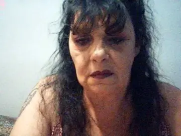 Charms  live sex cam