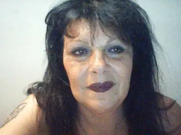 Charms  live sex cam