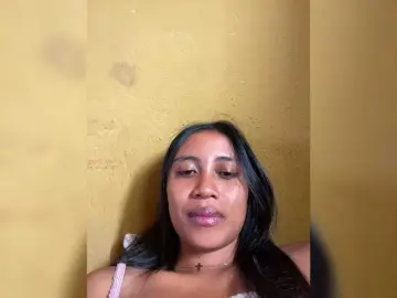 Dremyfirt  live sex cam