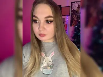 Greeenfriends6969  live sex cam