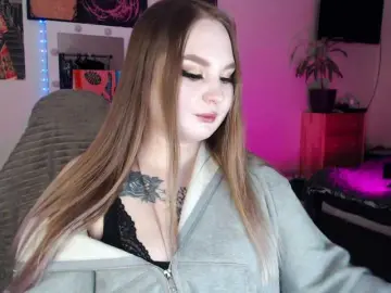 Greeenfriends6969  live sex cam