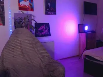 Greeenfriends6969  live sex cam