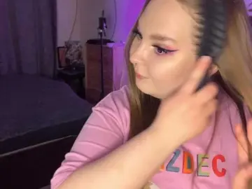 Greeenfriends6969  live sex cam