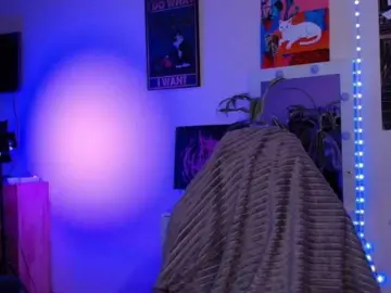Greeenfriends6969  live sex cam