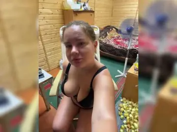 Kiki-03  live sex cam