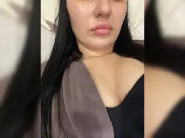MillaMiss  live sex cam