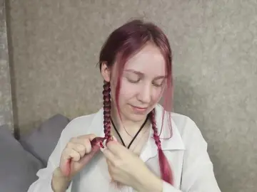 SwettyEllis  live sex cam