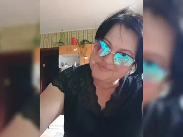 Tanya19722  live sex cam