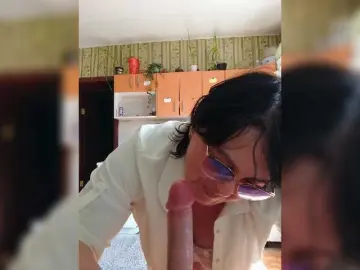 Tanya19722  live sex cam