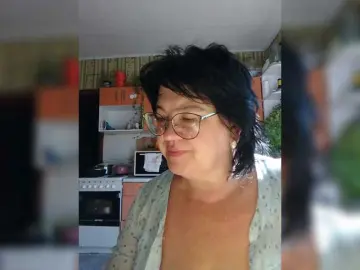 Tanya19722  live sex cam