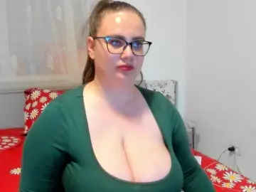 Amiravyxen  live sex cam
