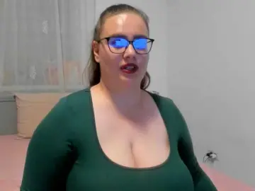 Amiravyxen  live sex cam