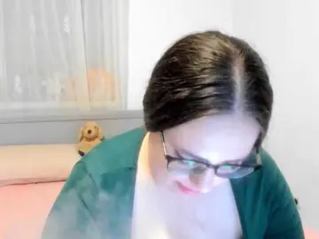 Amiravyxen  live sex cam