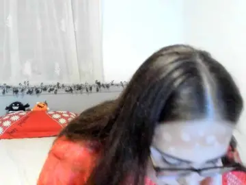 Amiravyxen  live sex cam