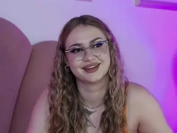 AbbyWhite  live sex cam