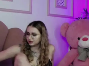 AbbyWhite  live sex cam