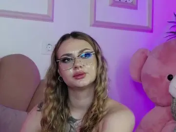 AbbyWhite  live sex cam