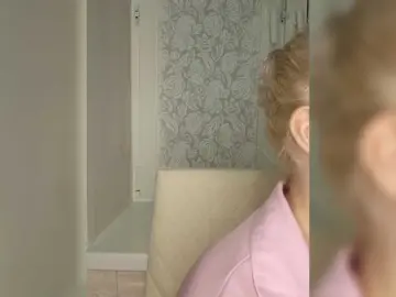 Anesteishen  live sex cam