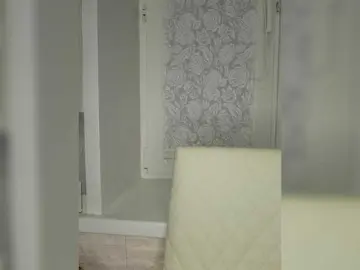 Anesteishen  live sex cam