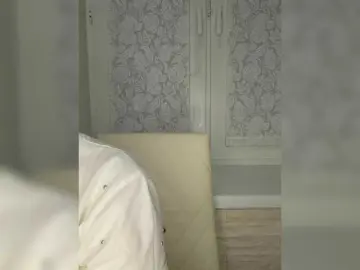 Anesteishen  live sex cam