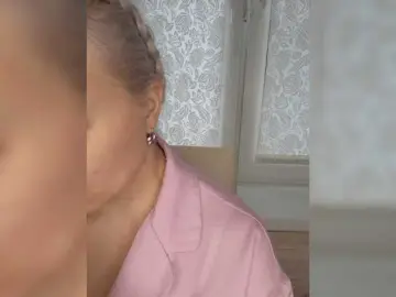 Anesteishen  live sex cam