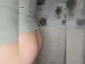 Anesteishen  live sex cam