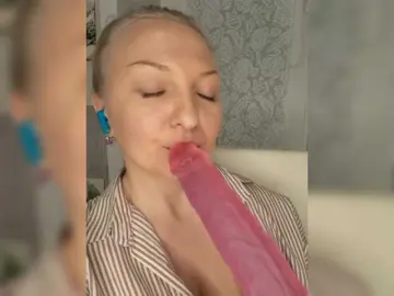 Anesteishen  live sex cam