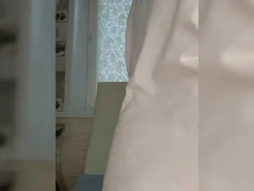 Anesteishen  live sex cam