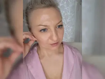 Anesteishen  live sex cam
