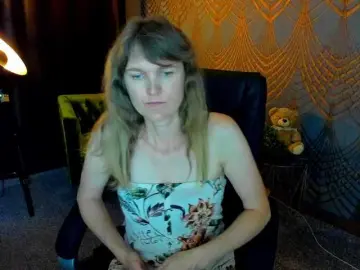 Annabel-xxx  live sex cam