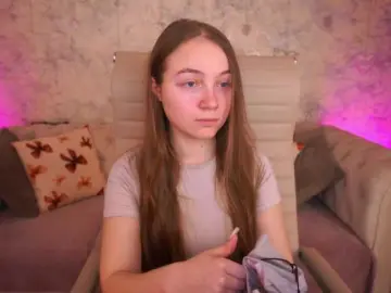 ArrinaWairr  live sex cam