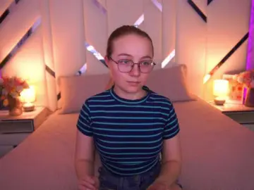 ArrinaWairr  live sex cam