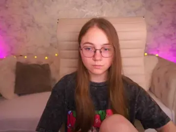 ArrinaWairr  live sex cam
