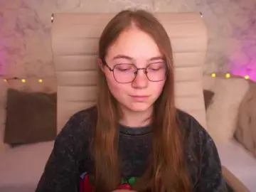 ArrinaWairr  live sex cam