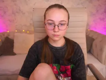 ArrinaWairr  live sex cam