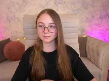 ArrinaWairr  live sex cam