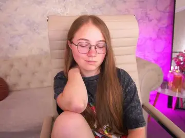 ArrinaWairr  live sex cam
