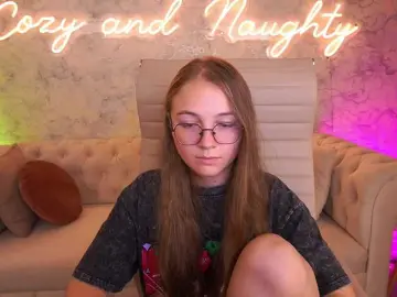 ArrinaWairr  live sex cam